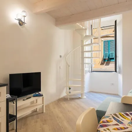 Mare House Finale Ligure